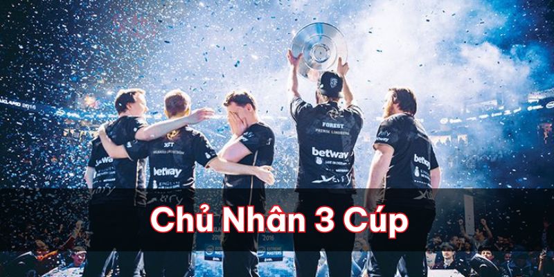 Chủ nhân 3 cúp vô địch CKTG